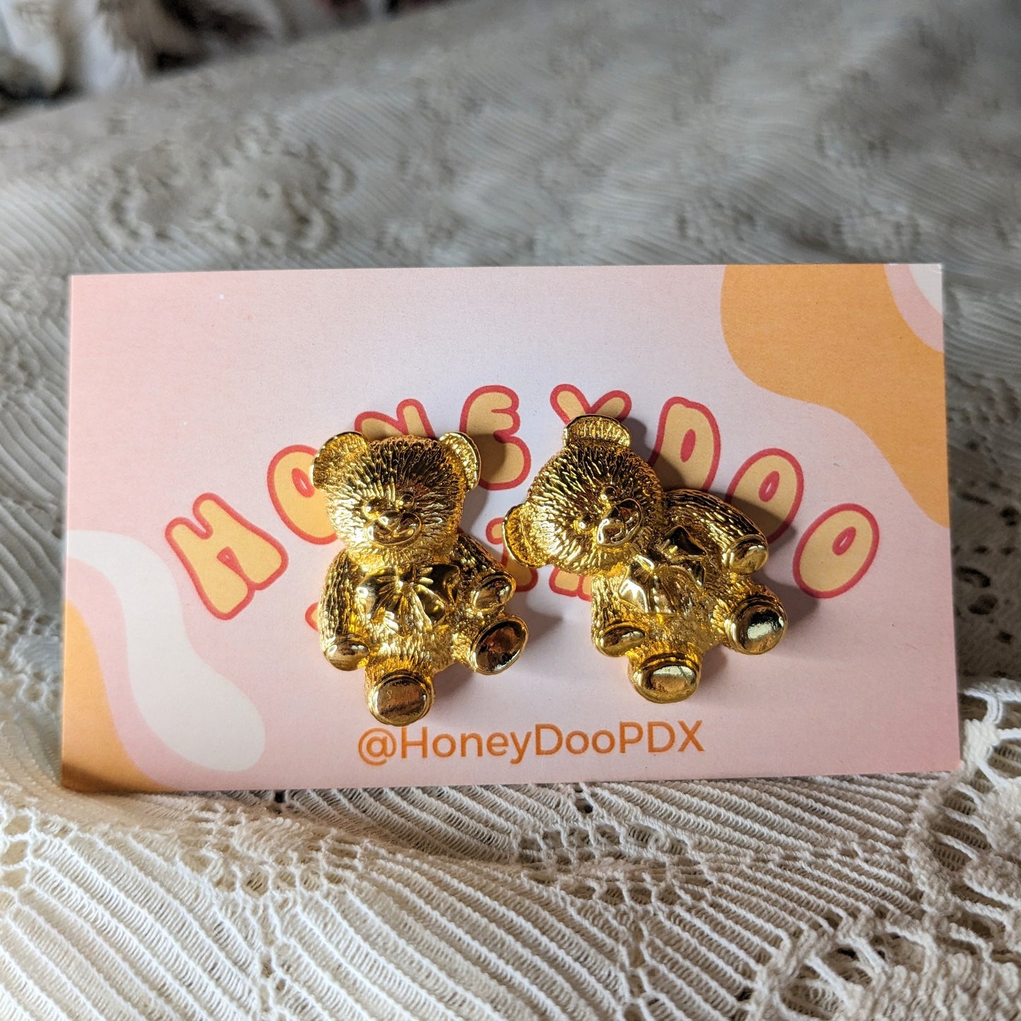 Adorable Vintage Teddy Bear Studs